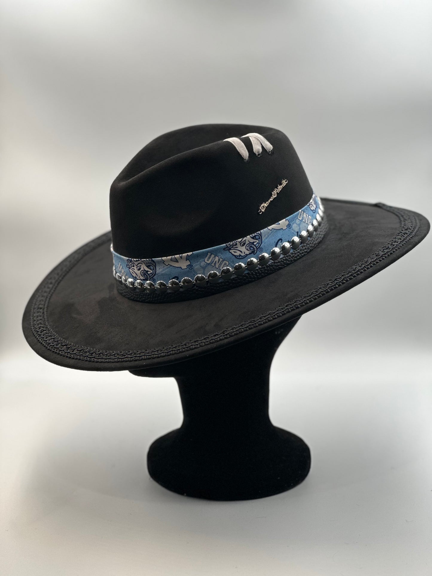 Tar Heels Legacy Crown™